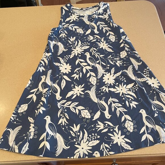 Blue patterned dress - Picture 1 of 3